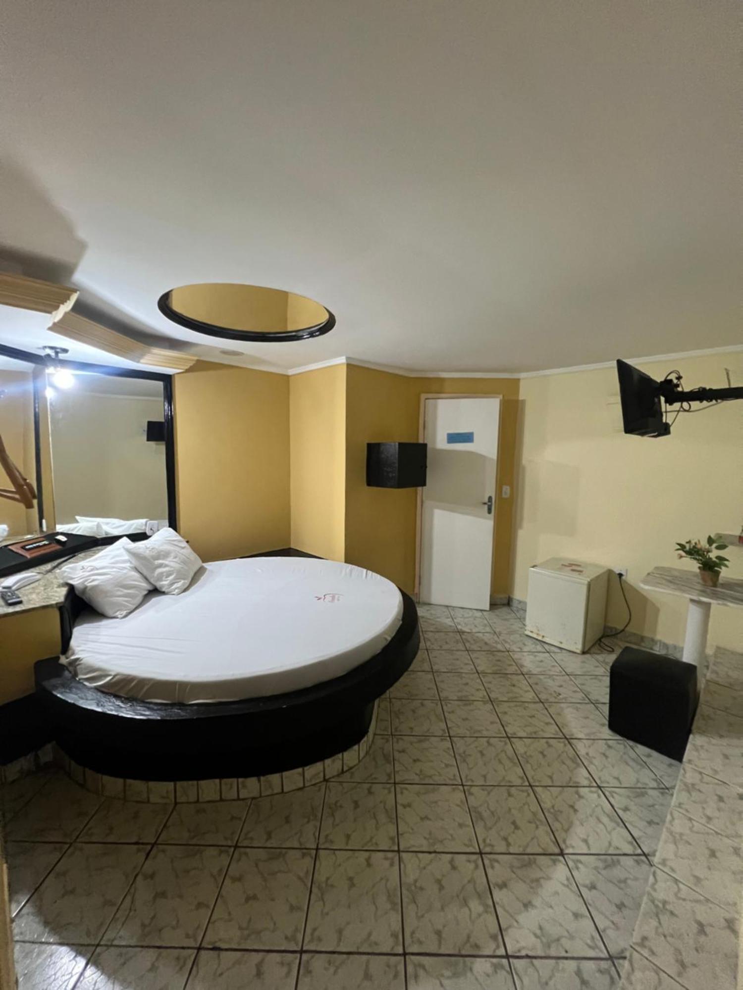 Hotel Paradise Салвадор Екстериор снимка